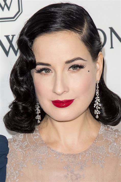 Dita .